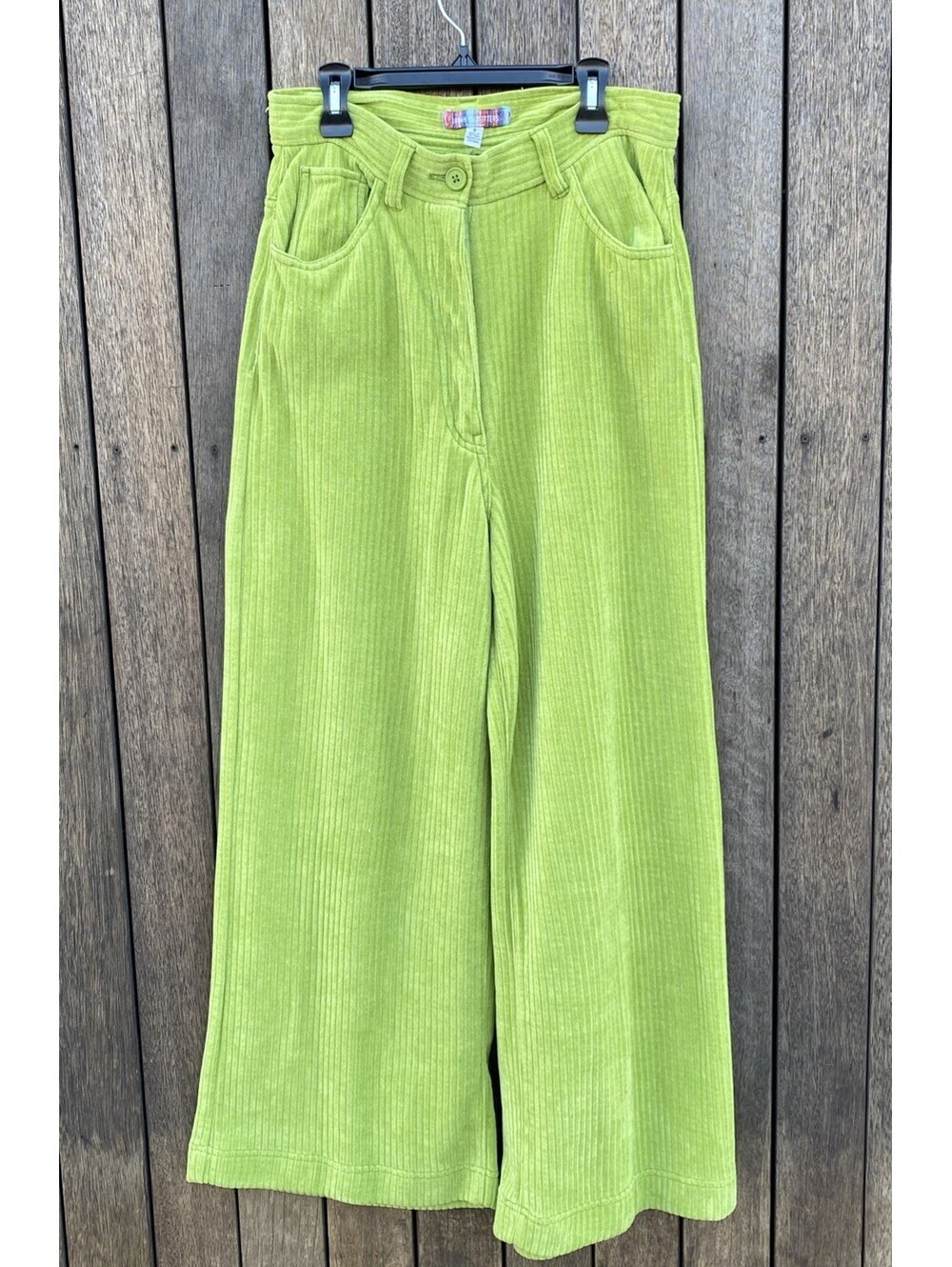Urban Outfitters High & Wide Leg Corduroy Pants in Lime/Matcha Green Size 8 Med